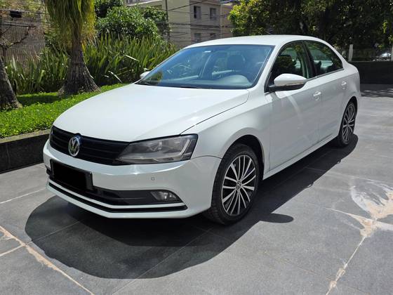 VOLKSWAGEN JETTA 2.0 TSI HIGHLINE 211CV GASOLINA 4P TIPTRONIC